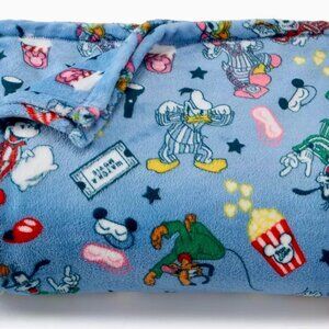 NEW DISNEY MICKEY MOUSE & FRIENDS PAJAMA PARTY SOFT THROW BLANKET THE BIG ONE